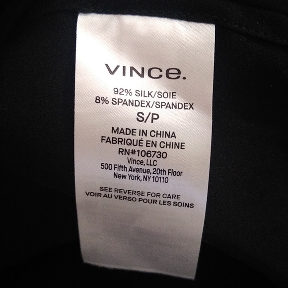 VINCE black silk blouse size small - Picture 8 of 8